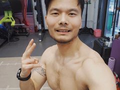 -思迈威健身(积玉桥万达店)