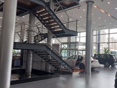 -天津波士信达奔驰4S店(卫津南路店)