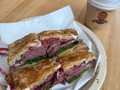 小红帽三明治-OUR Bakery(中海环宇荟店)