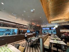 -渔语鱼新川菜Bistro(万象天地店)