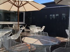 -Takapuna Beach Cafe