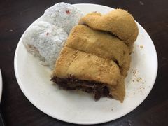 驴打滚和艾窝窝-老磁器口豆汁店(天坛店)