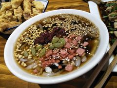 红糖玫瑰凉虾冰粉-龙舌卷重庆老面馆(燕山路店)