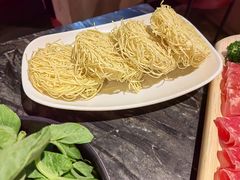 -热火朝天鲜切牛肉火锅(南强街巷店)