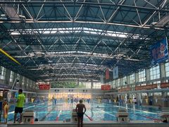 -奥冠体育华师附中恒温游泳馆