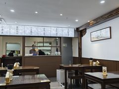 -蟹上黄·蟹黄面·江南糖水(人民广场店)