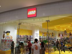 -乐高授权专卖店(济南万象城店)