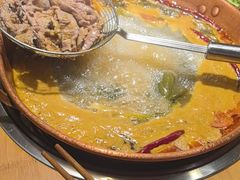 -洱火云南酸菜牛肉火锅(石景山当代商城店)