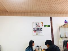 大堂-再回首鸡肉米线(人民路一店)