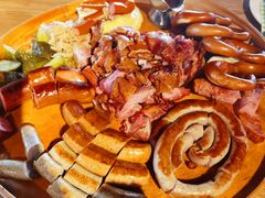 普蘭达大肉盘-普兰达德国餐厅·德式脆皮烤猪肘·自酿啤酒(观唐店)