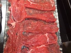 招牌手切牛肉-渝利重庆火锅