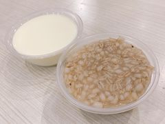 -雪露酸奶