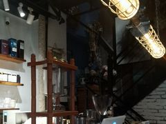 -84那年咖啡馆(李沧万达店)
