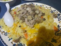 -伊带伊路新疆美食府(呼家楼店)