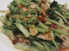 -鱼满舱·鲜活海鲜·正宗鲁菜
