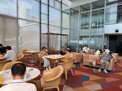 -奔驰上海利星(七宝店)