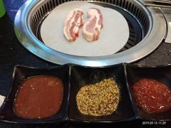 -烤路里·韩国品质自助烤肉(石路天虹4号店)