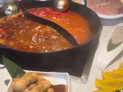 -超级鲜•胡毛肚火锅(扬帆店)