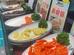 -遇上西雅图多融合海鲜自助餐厅(中房金谊广场店)