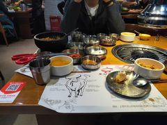 -老炉家木炭烤肉(长江国际店)