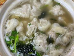 -小许三鲜砂锅馄饨店(家多乐烟酒店)