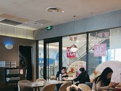 -必胜客(上海新南方商城PH店)