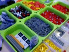 -能力风暴机器人活动中心(盛源生活广场店)