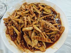 -小六农家乐(崇明西沙湿地店)