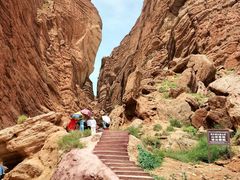 -天山神秘大峡谷