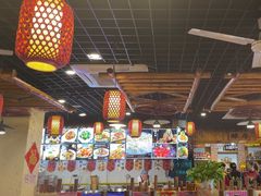 -靠山屯东北农家菜(八龙桥雅苑店)