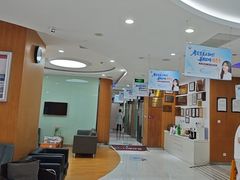 -雅悦齿科(顾村公园店)