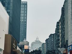 -观音桥步行街