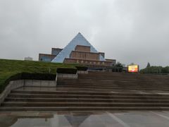 -上海市龙华烈士陵园