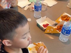 -麦当劳(深圳北站高铁店)