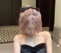 -AYO SALON