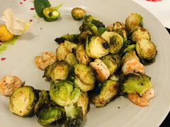 孢子甘蓝煎虾仁-甜阿姨·天台花园私房菜(万松园店)