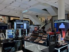 -文艺复兴百货(米兰大教堂广场店)