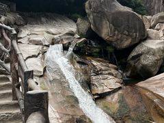 -鄣山大峡谷