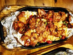 -老东镇啤酒屋海鲜加工·蒸汽海鲜·海鲜烧烤(台东店)