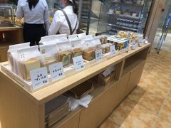面包甜点陈列柜-司乎·日式鲜吐司(EFC欧美广场店)