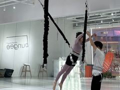 -Jumphai室内蹦极运动