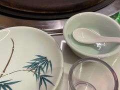 -人民公社铁锅炖·东北菜(卫国道店)