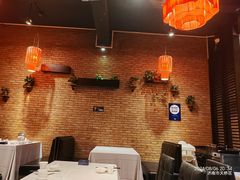 -毛家饭店·30年融合新湘菜(无影山店)