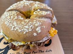 -Catch Bagel(芳草地店)