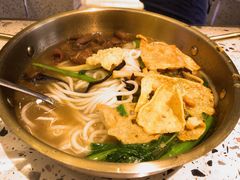 -雙冲柳州螺蛳粉&酸嘢&桂林米粉(簋街店)