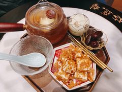 -裕莲楼(环球港店)