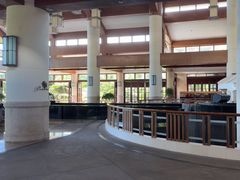 -亚龙湾喜来登·美景台大堂吧