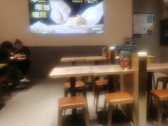 -小杨生煎(浦江欢乐颂店)