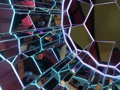 -成都梵高星空艺术馆(春熙路旗舰店)