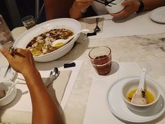 -港丽餐厅(高德置地店)